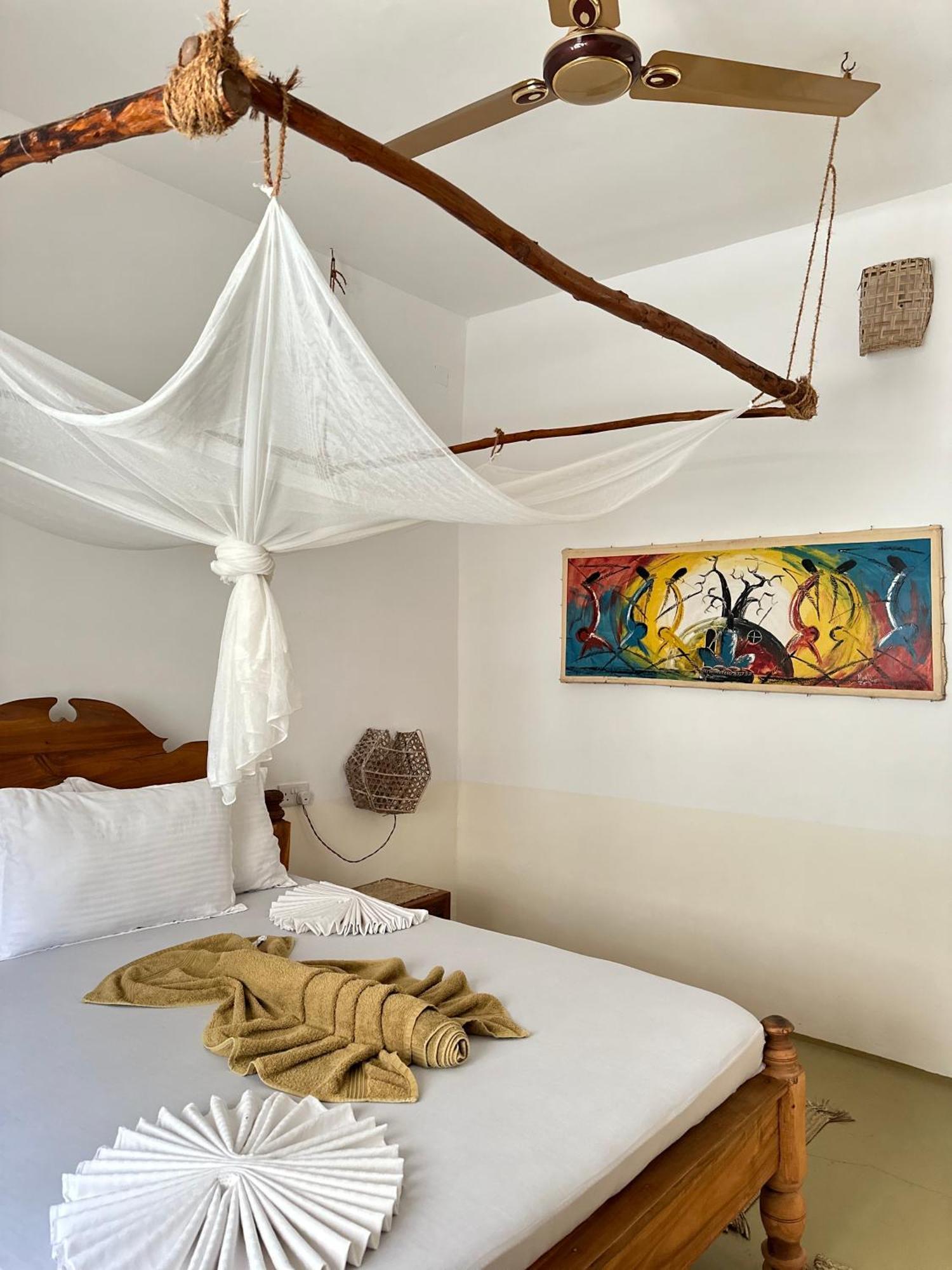 Bed and breakfast Mlango Paje House II Extérieur photo