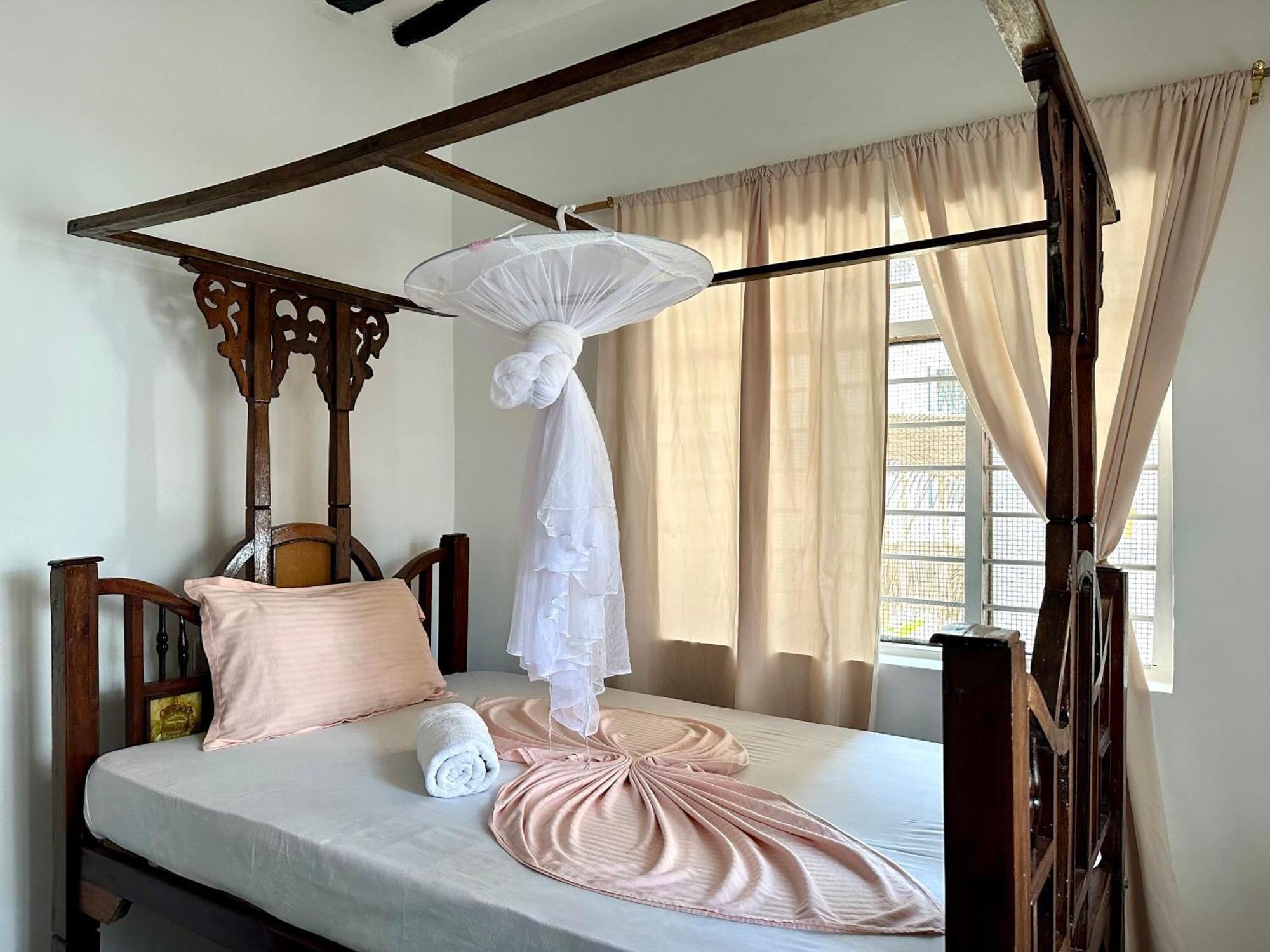 Bed and breakfast Mlango Paje House II Extérieur photo